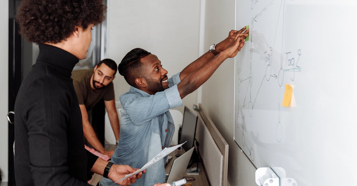 买卖微信账号时：温州代理香港公司注册